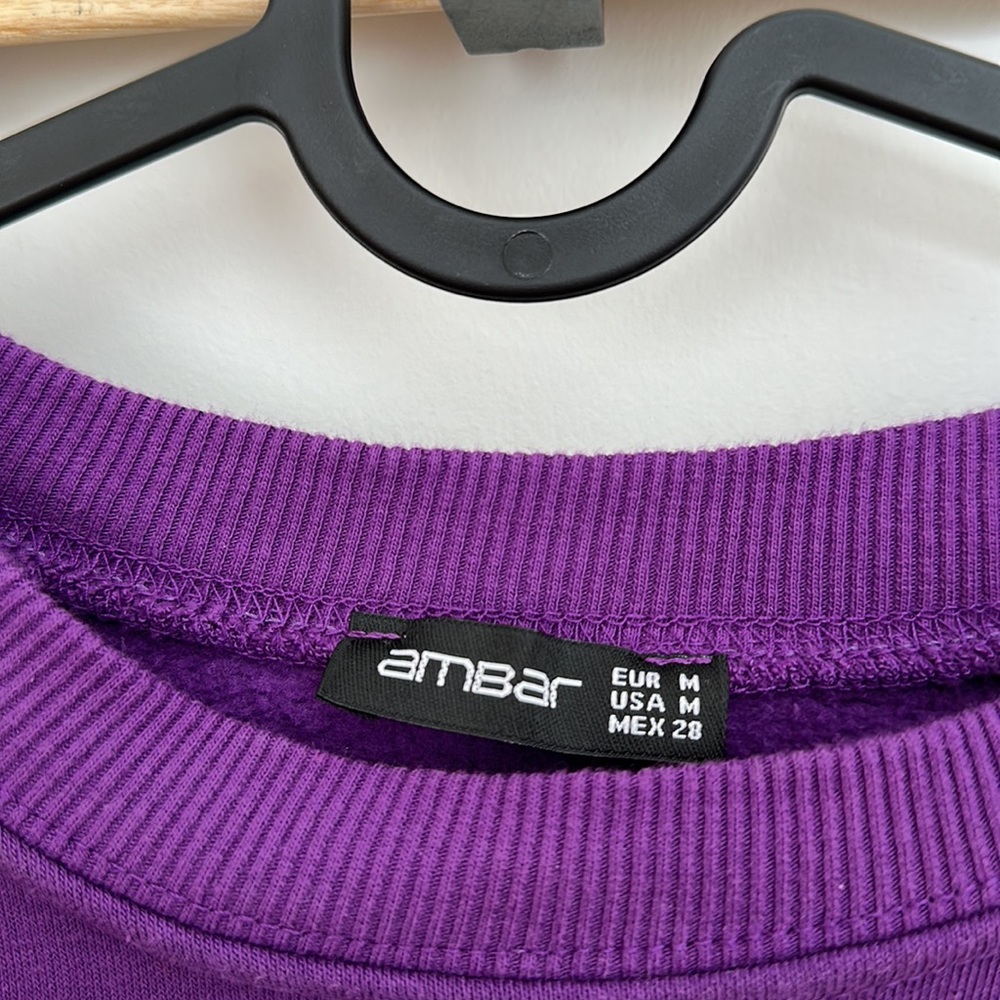 Purple sweater - Picture 3 of 3